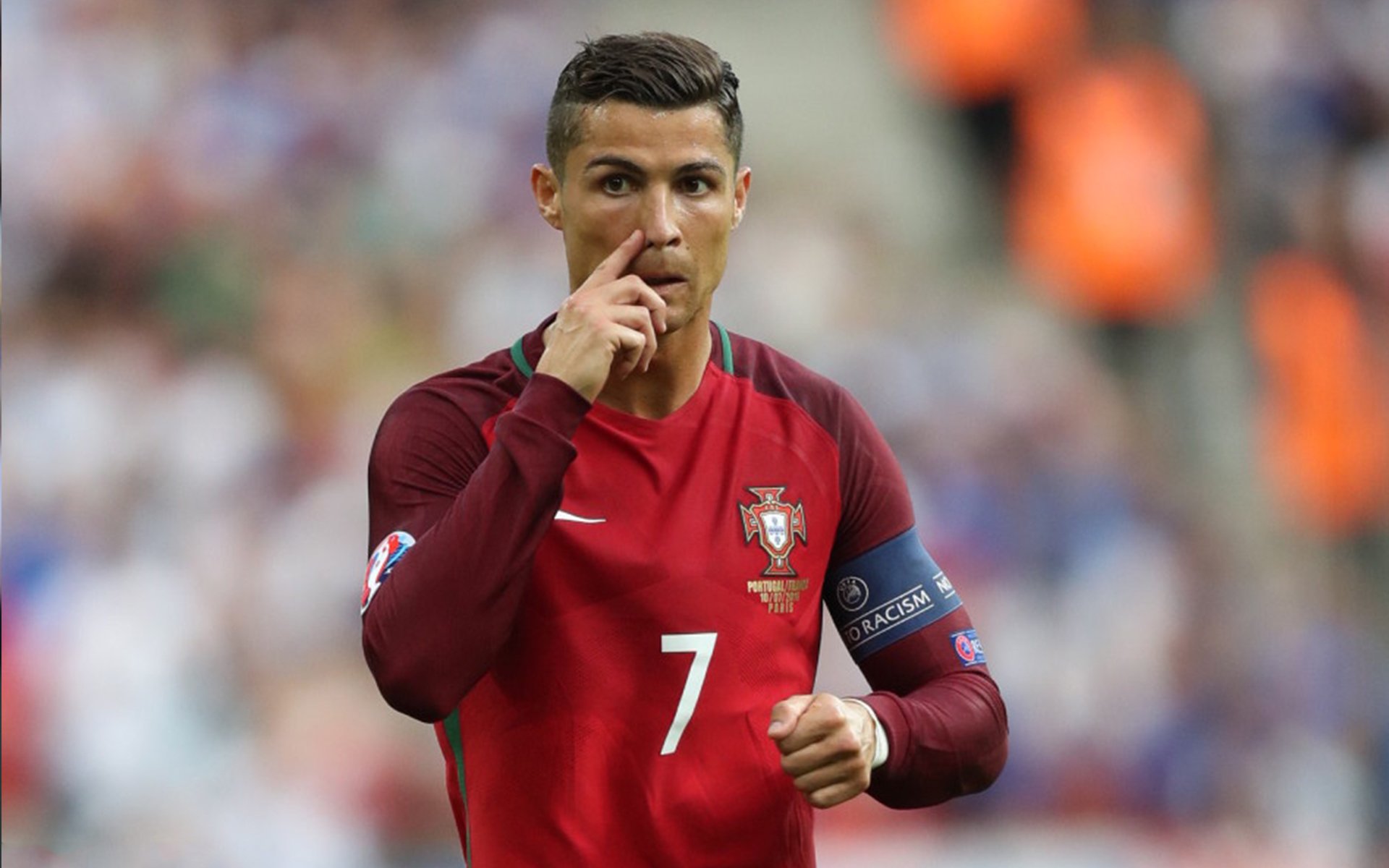 红牌风暴与银河战舰，当争议哨响改写王冠之路，争议哨响，红牌风暴如何改写银河战舰的王冠之路